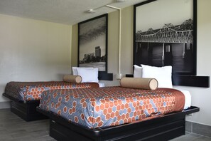 Decoración personalizada, muebles diferentes y escritorio 