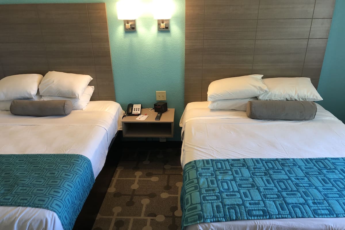 Hypo-allergenic bedding, in-room safe, desk, iron/ironing board