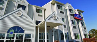 Red Lion Inn & Suites Elk Grove Village