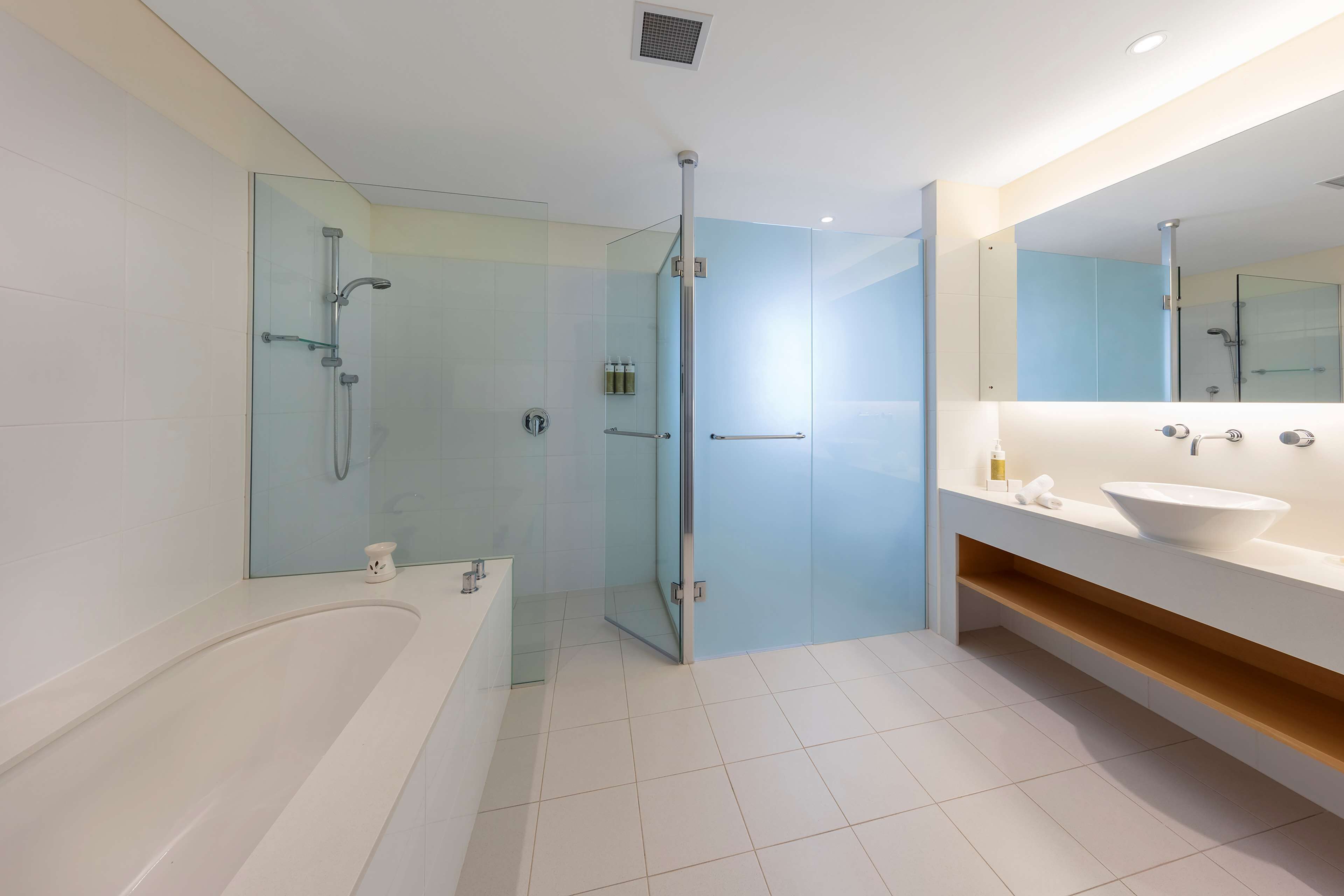 Oaks Cypress Lakes Resort — image 12