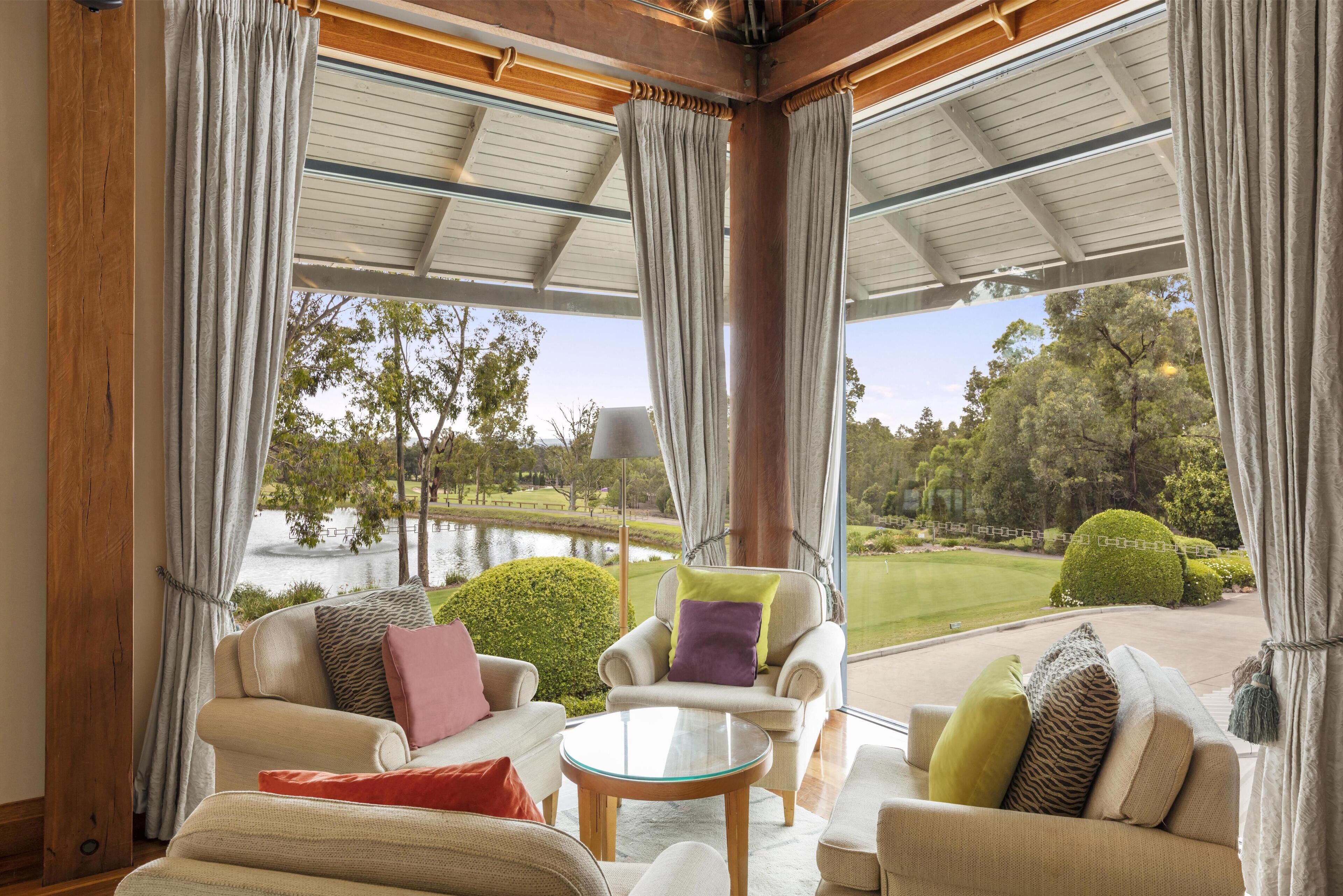 Bar (en la propiedad)