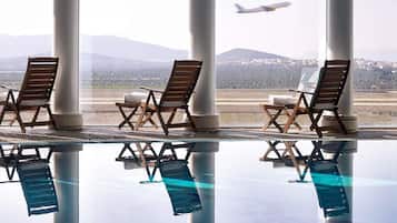 Couples treatment rooms, body treatments, body scrubs, facials, massages