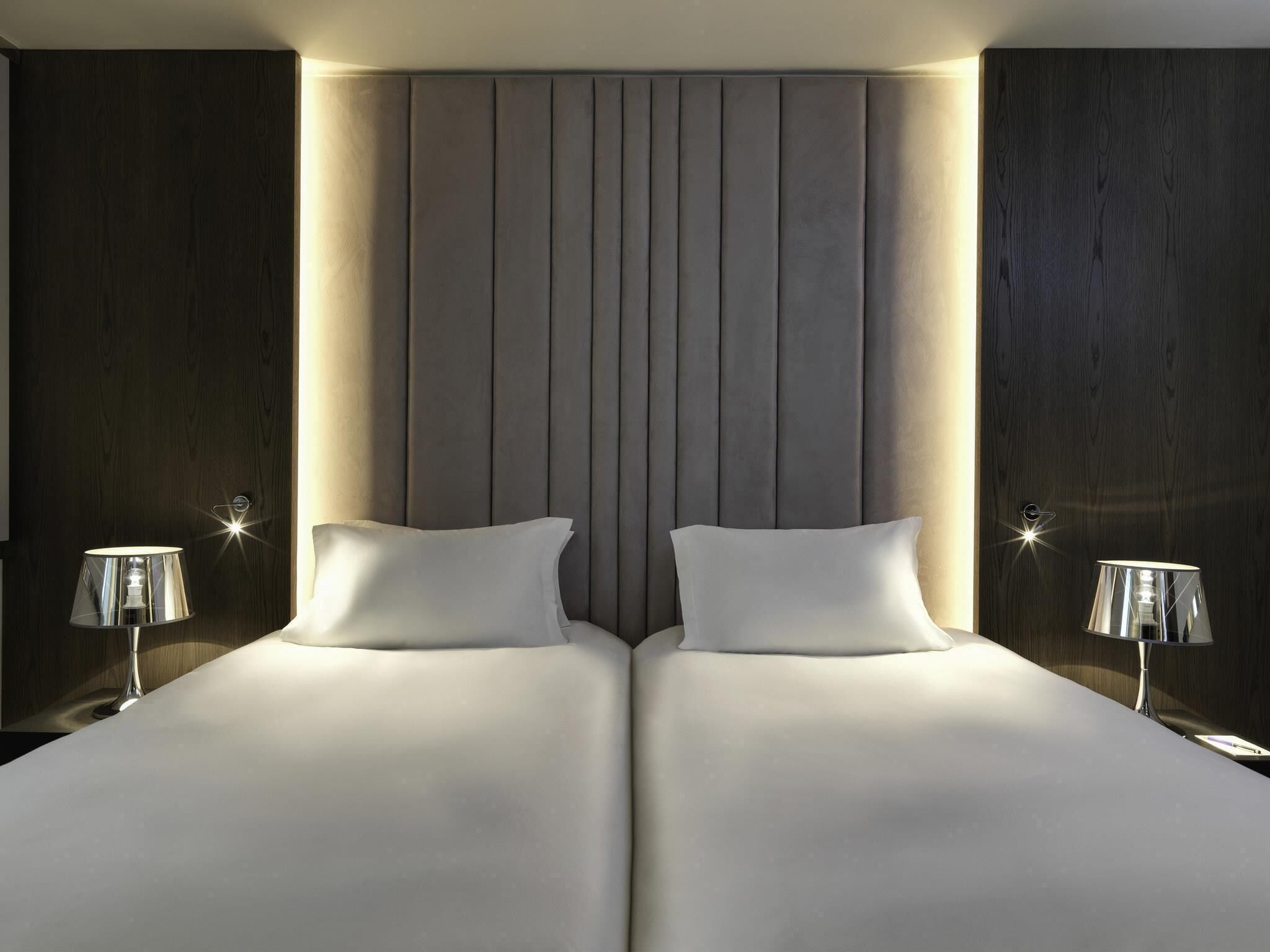 Luxury Room, 2 Twin Beds | Premium bedding, memory foam beds, in-room safe, desk