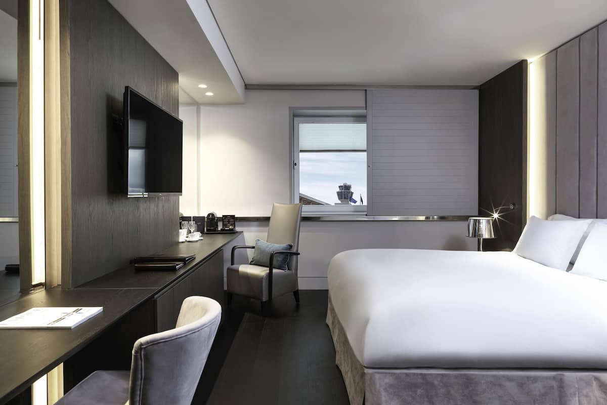 Premium bedding, memory foam beds, in-room safe, desk