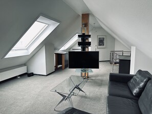 Superior Suite, Ensuite | Interior