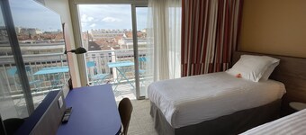 Hotel Abrial