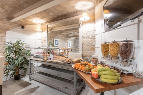 Hôtel Léman Opéra