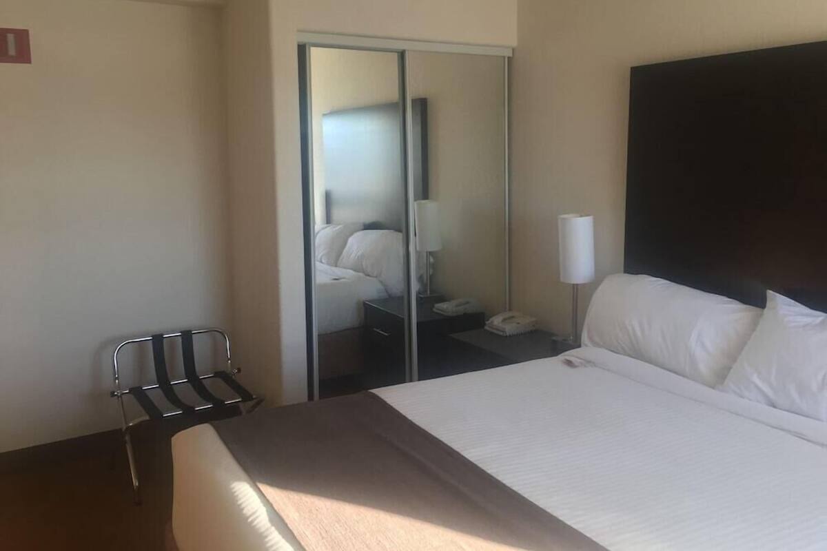 Desk, cots/infant beds, rollaway beds, free WiFi