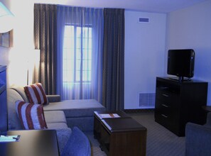 1 bedroom, in-room safe, desk, laptop workspace