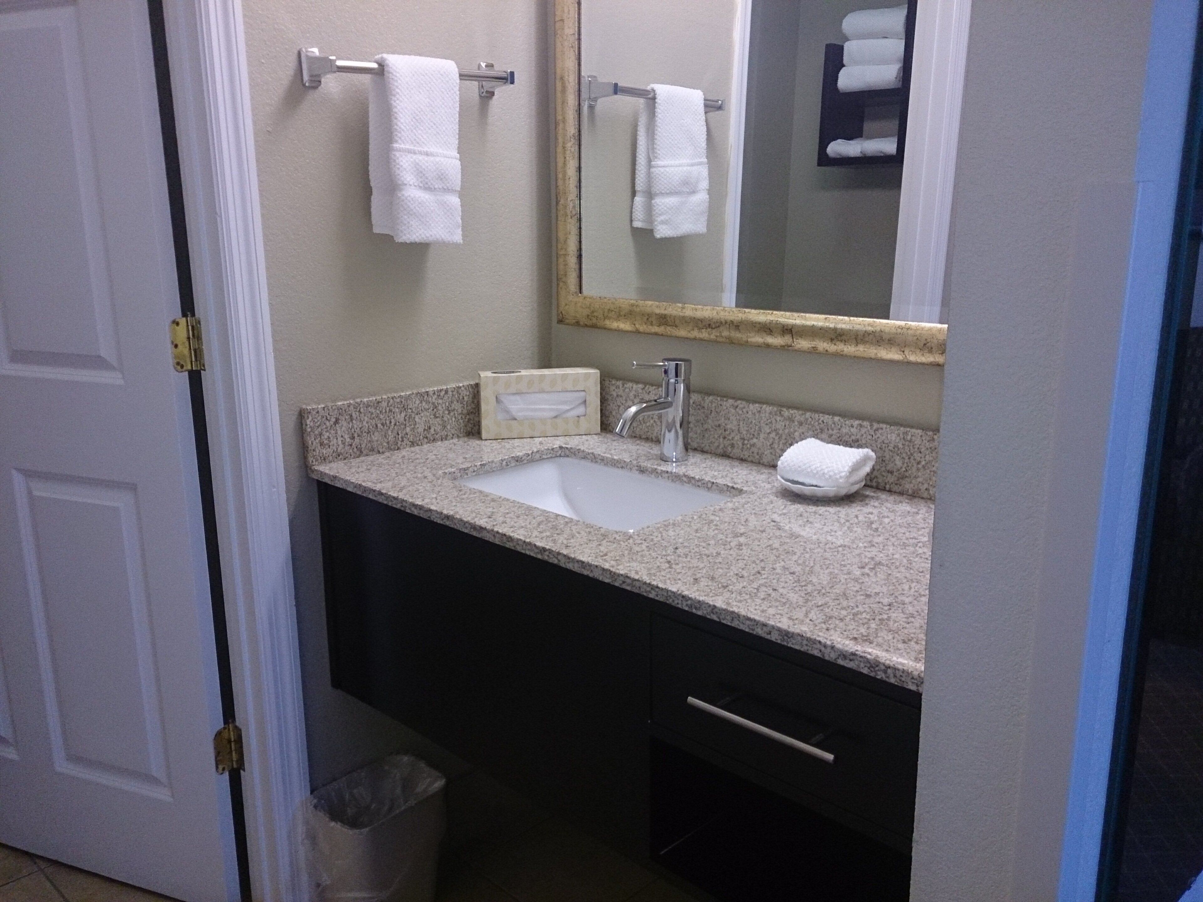 Photo - Staybridge Suites Columbus-Airport by IHG