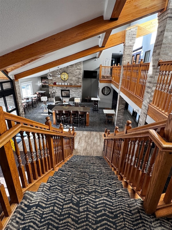 Lobby - AmericInn by Wyndham White Bear Lake St. Paul (White Bear Lake)