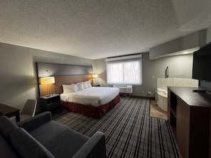 Suite, 1 King Bed, Non Smoking