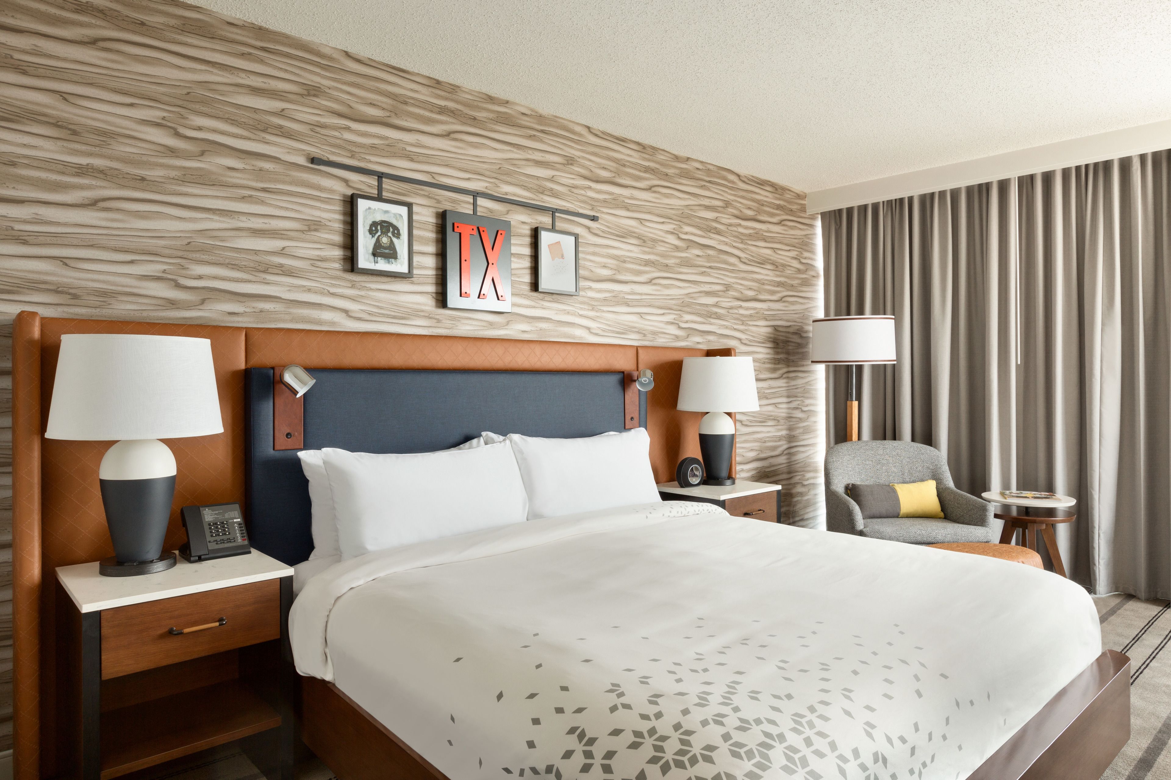 1 bedroom, in-room safe, desk, blackout curtains