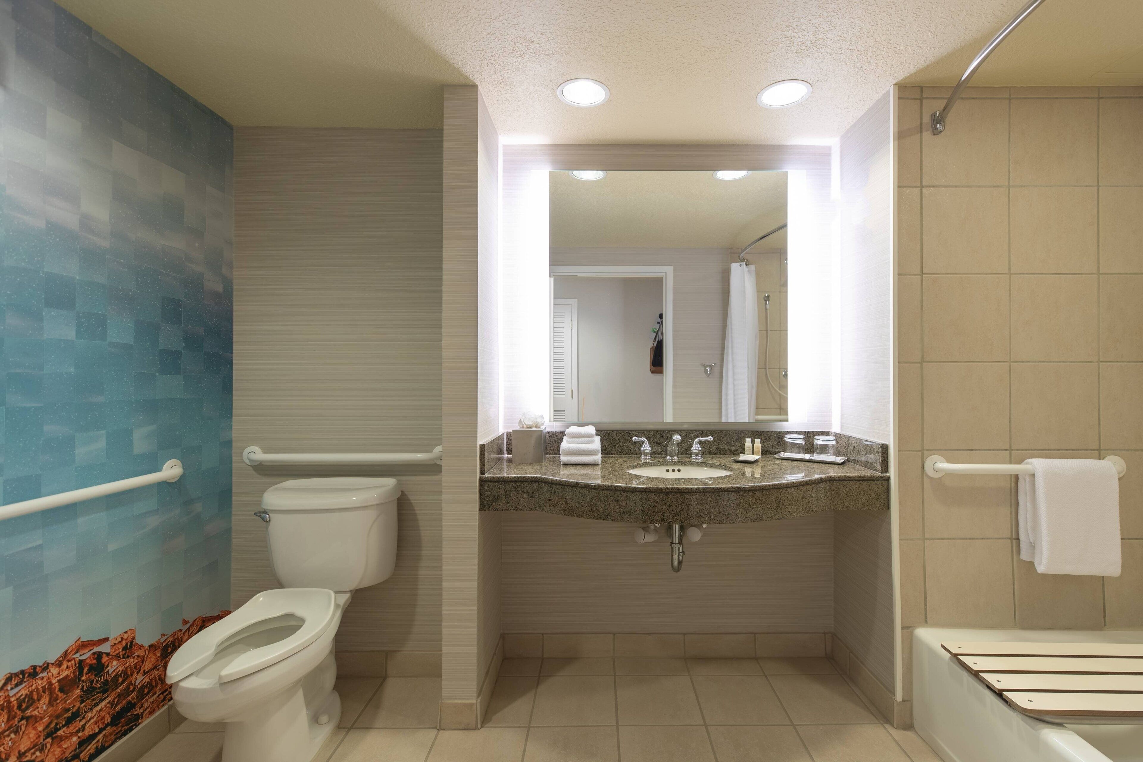 combined shower/bathtub, deep-soaking bathtub, free toiletries