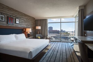 1 bedroom, in-room safe, desk, blackout curtains - Renaissance Dallas Richardson Hotel (Richardson)