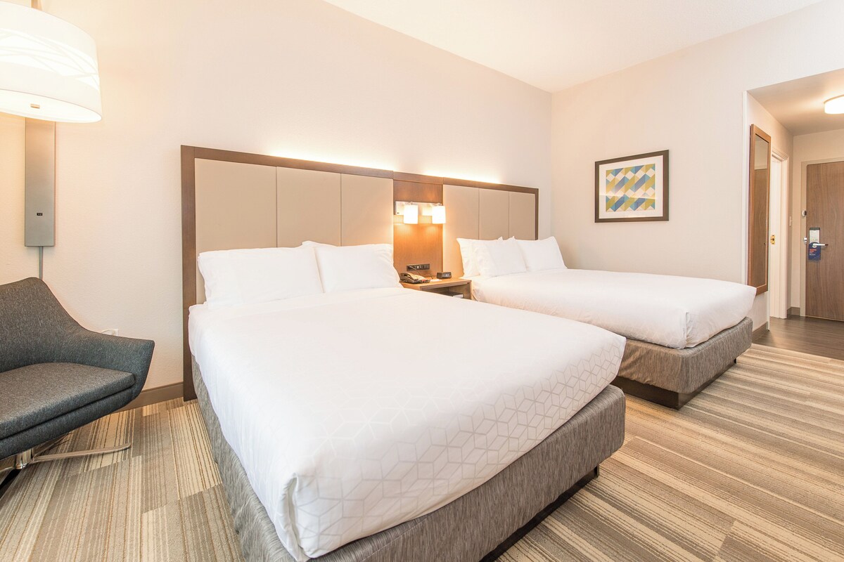 Peralatan tempat tidur premium, tilam berlapik, meja 