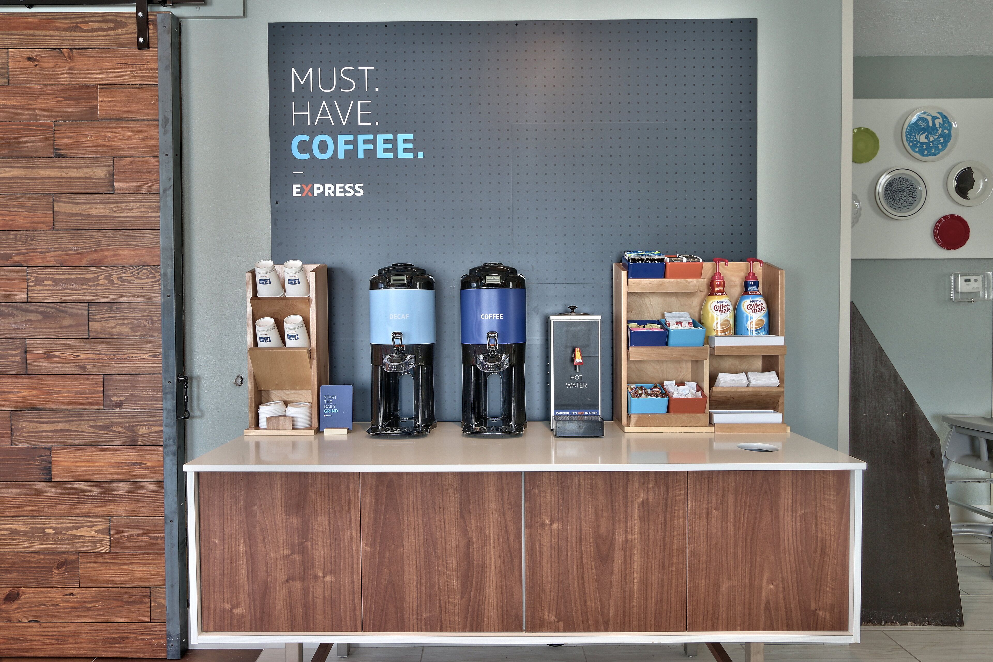 Sudah termasuk sarapan prasmanan