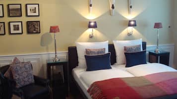 Superior Double Room | Hypo-allergenic bedding, desk, blackout curtains, free WiFi