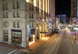Exterior - Hilton New Orleans/St. Charles Avenue (New Orleans)