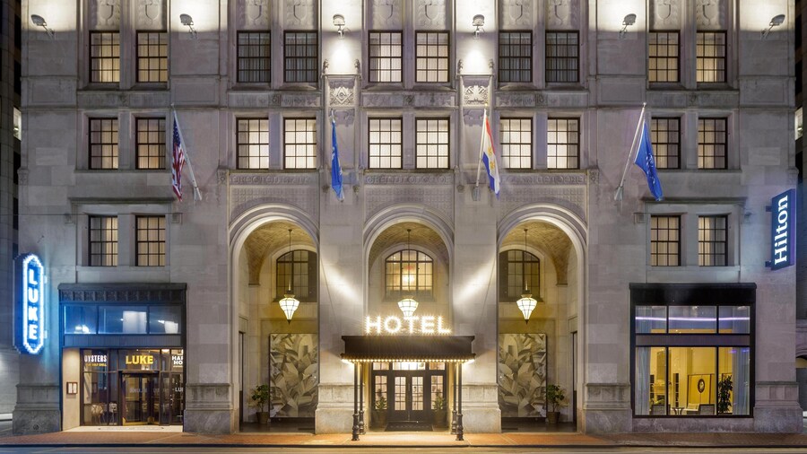 Hilton New Orleans/St. Charles Avenue