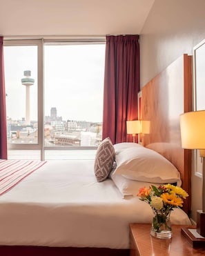 1 Schlafzimmer, Zimmersafe, Schreibtisch, schallisolierte Zimmer