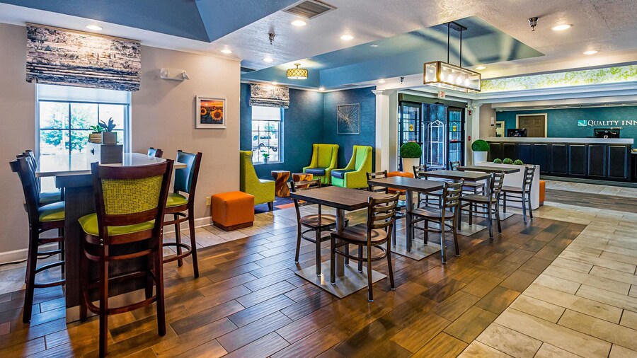 哈里森堡 I-81 凯艺酒店