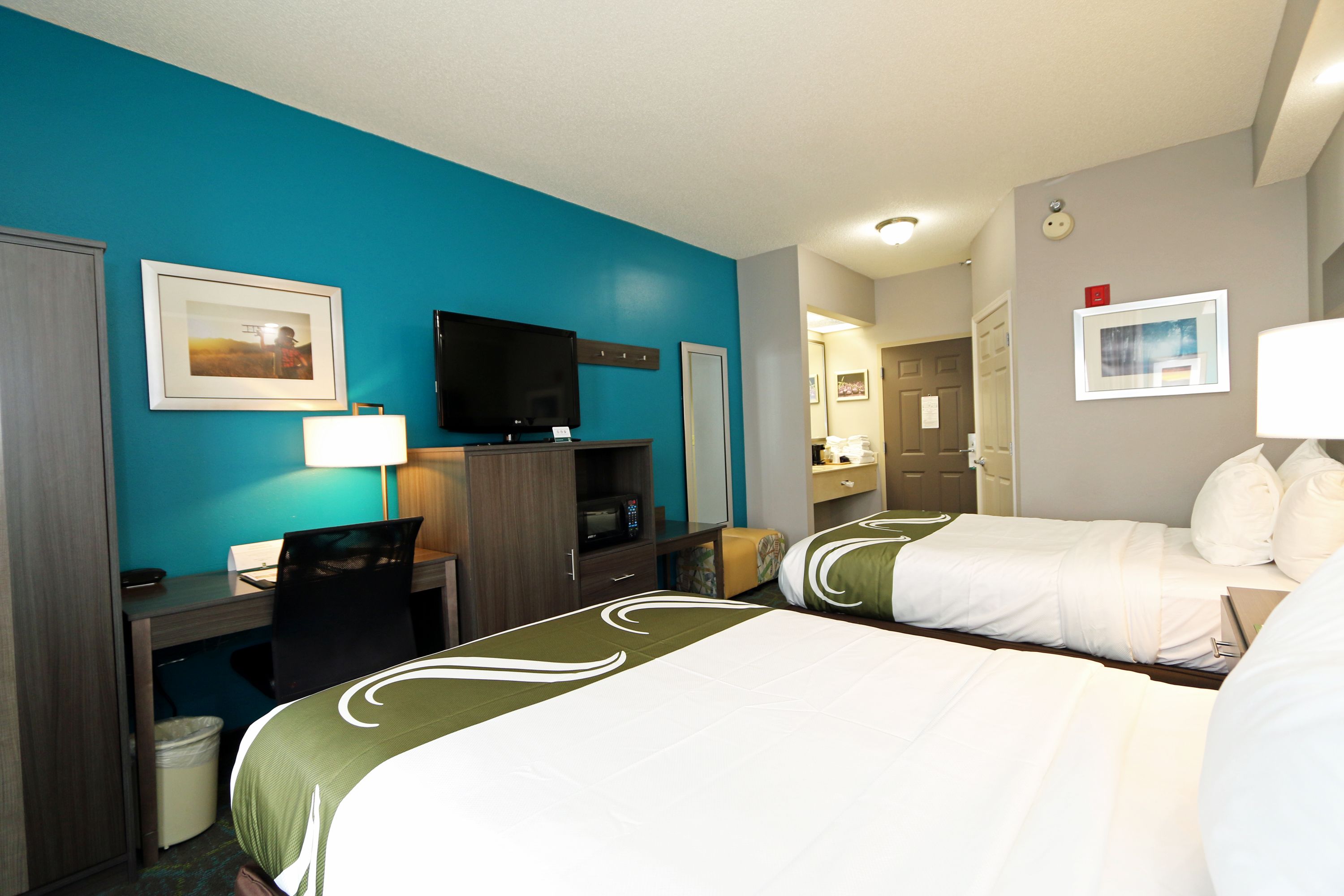 pillow-top beds, desk, iron/ironing board, free wifi