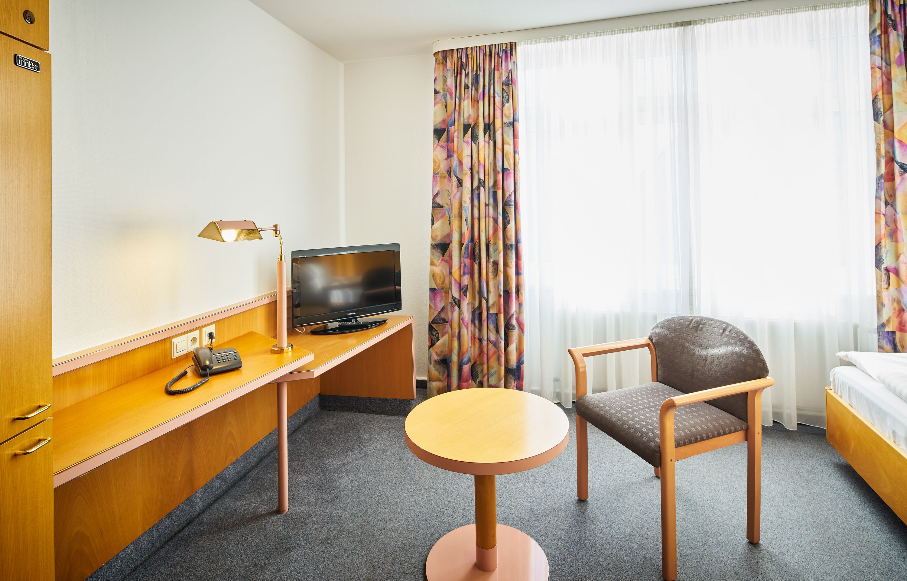 single room | living area | 60-cm flat-screen tv with cable channels, tv, dvd player