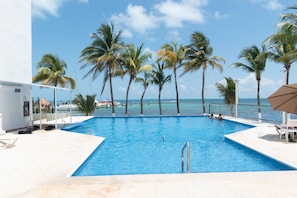 3 outdoor pools, pool umbrellas, sun loungers