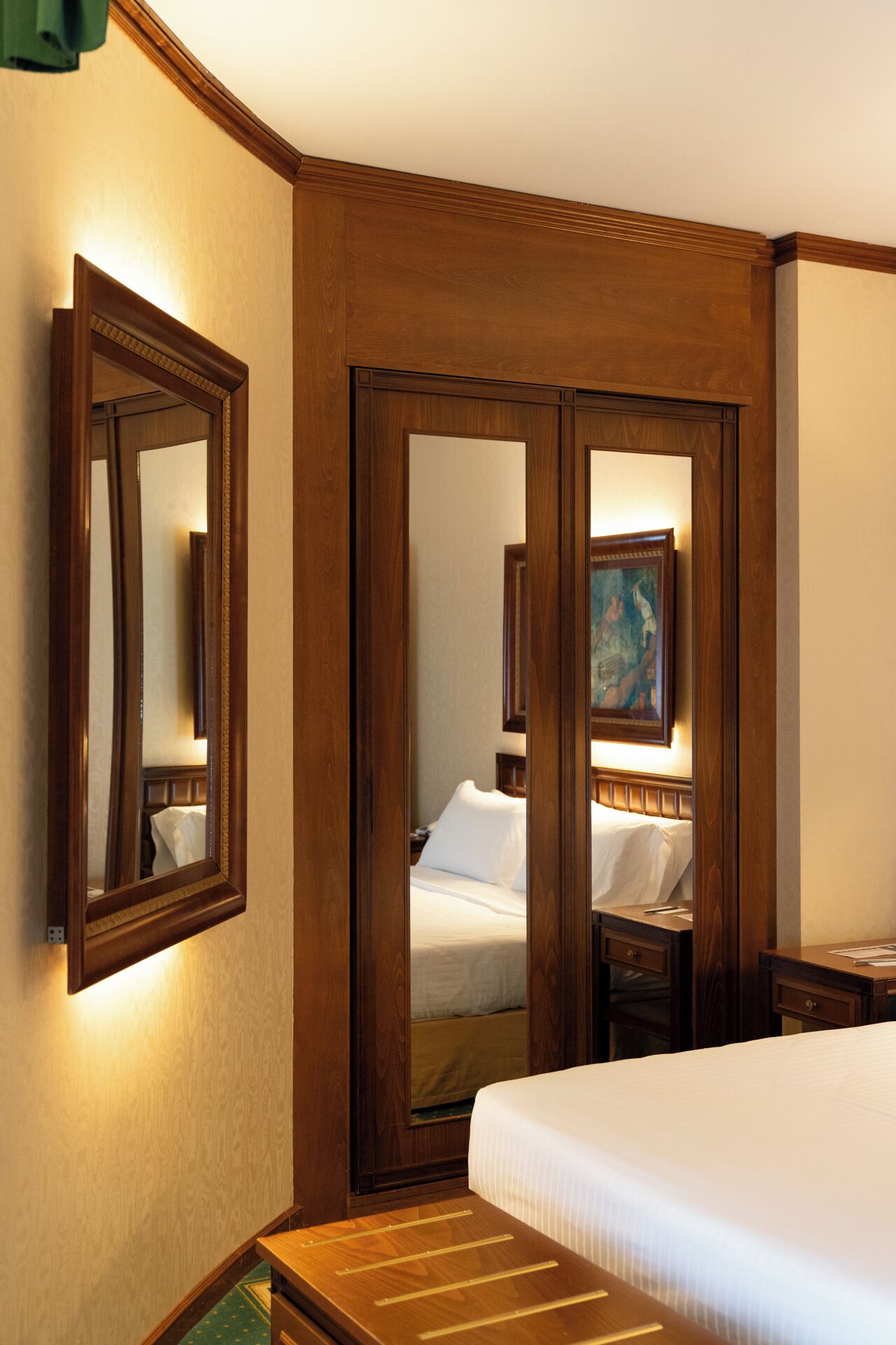 Junior-Suite | Hochwertige Bettwaren, Minibar, Zimmersafe, Schreibtisch