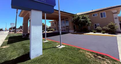 Baymont by Wyndham Manteca