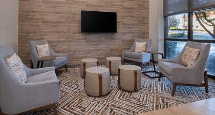 Candlewood Suites Birmingham - Inverness by IHG