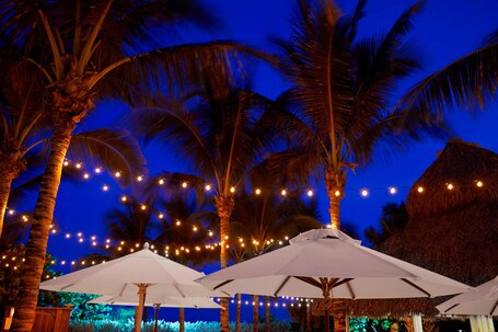 Cadillac Hotel Beach Club, Autograph Collection - Image 54