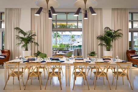 Cadillac Hotel Beach Club, Autograph Collection - Image 10