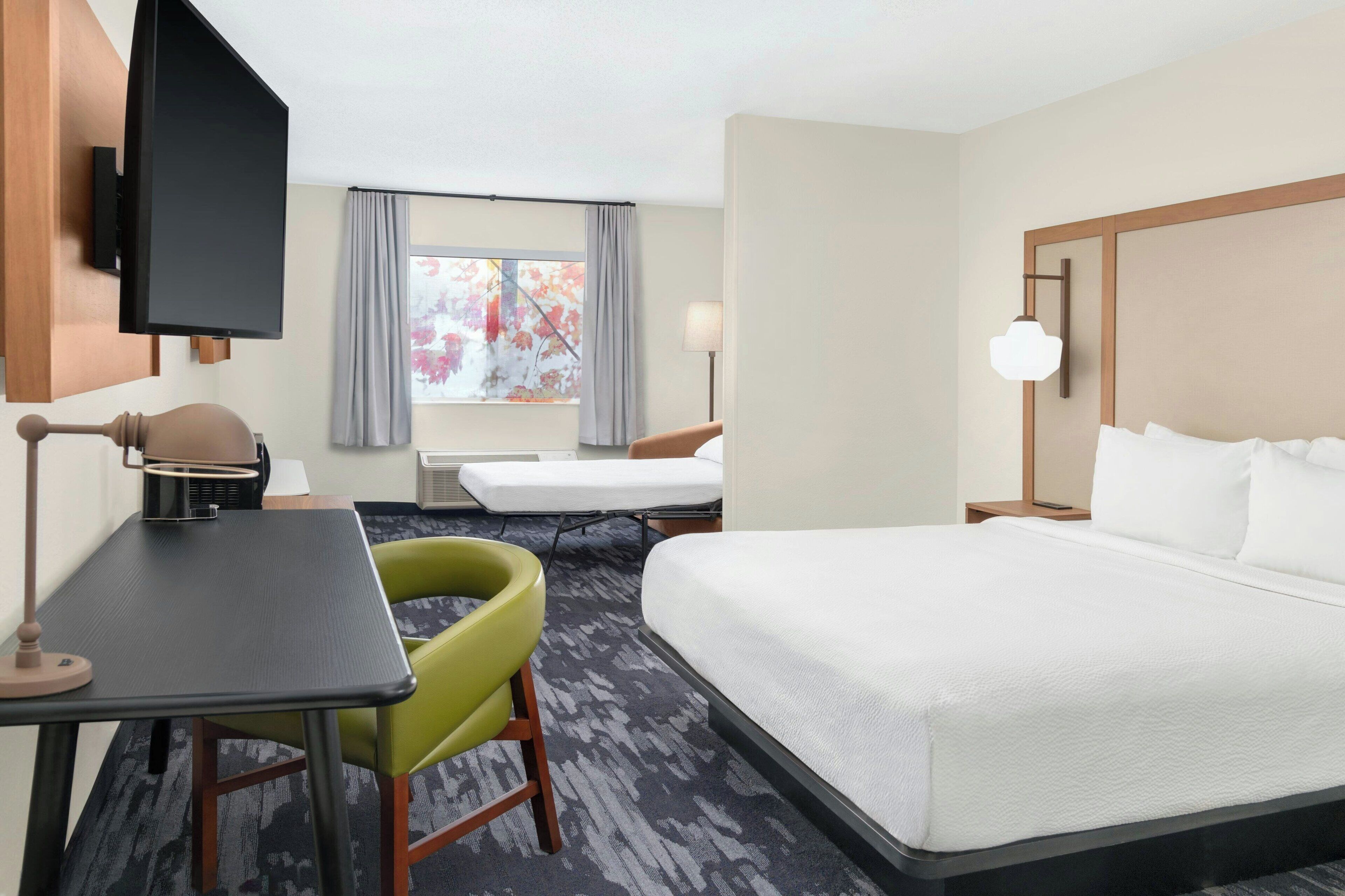 executive suite, 1 king bed with sofa bed | 1 bedroom, premium bedding, down duvets, pillow-top beds