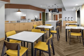 Free daily on-the-go breakfast