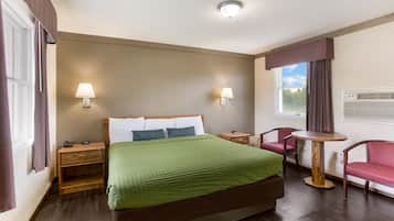 Standardzimmer, 1 King-Bett, Nichtraucher | Schreibtisch, Bügeleisen/Bügelbrett, kostenloses WLAN, Bettwäsche