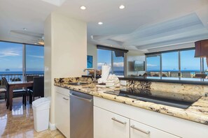 Penthouse, Oceanfront | Private kitchenette | Fridge, microwave, stovetop, dishwasher