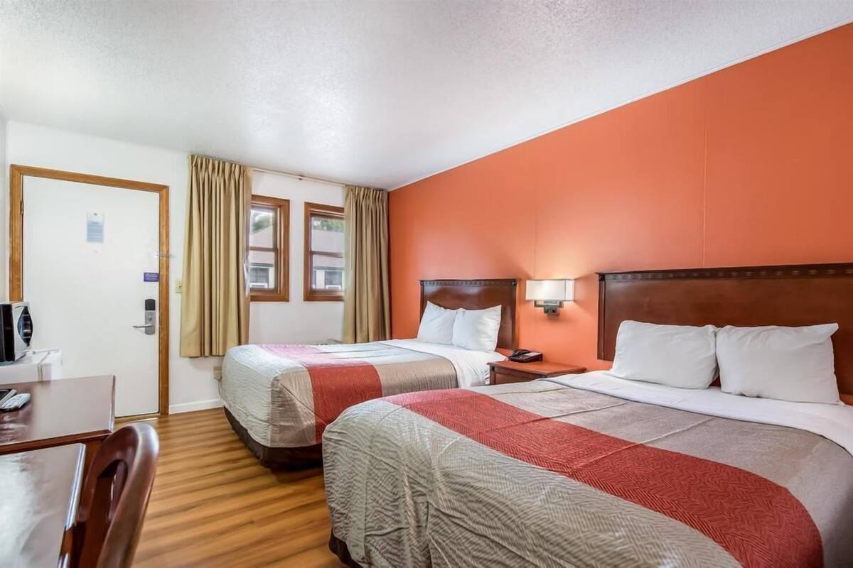 Room, 2 Double Beds