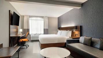 Pillowtop beds, in-room safe, desk, laptop workspace