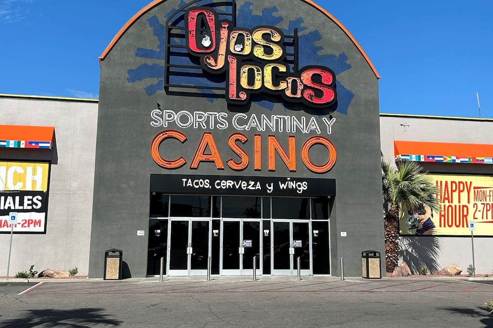 Hotel Jefe at Ojos Locos