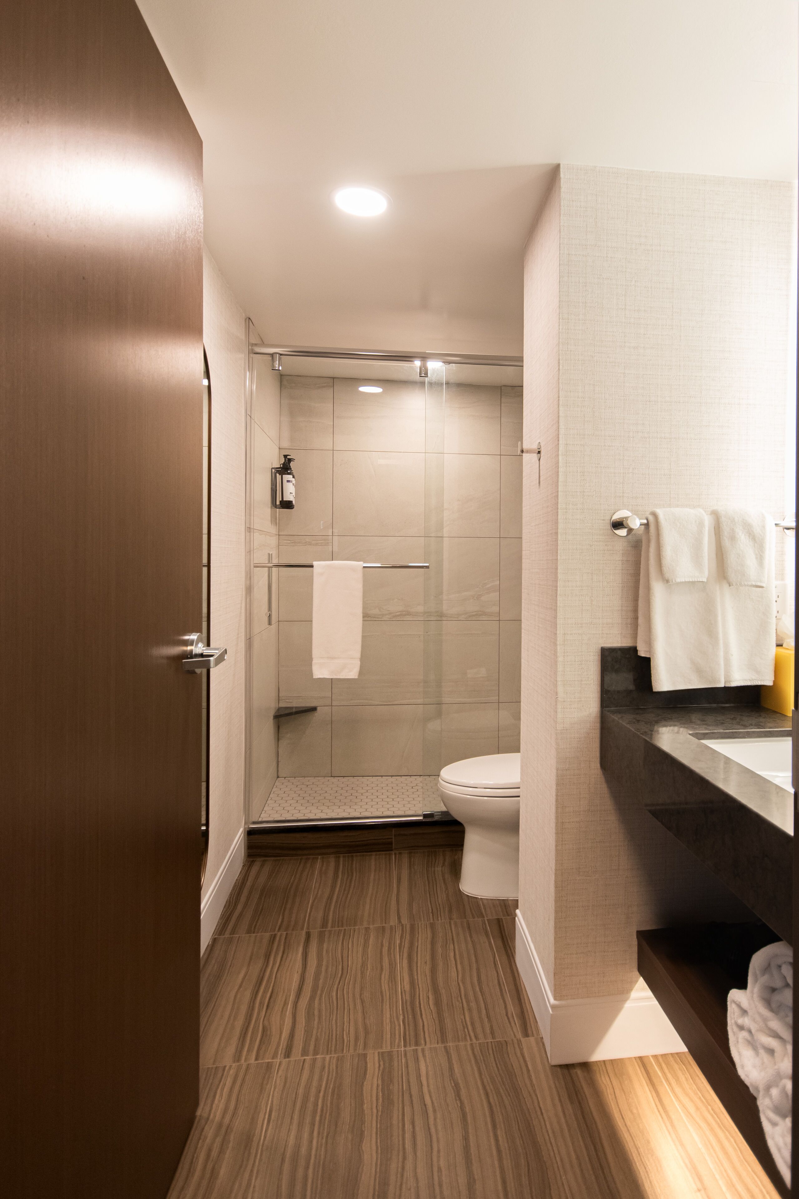 room, 1 king bed, corner | bathroom | free toiletries, hair dryer, towels, soap