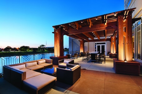 Terraza o patio. Hyatt Regency Wichita