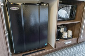 In-room safe, iron/ironing board, free cribs/infant beds, free WiFi - Hampton Inn Livermore (Livermore)