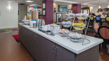 Inbegriffenes Frühstücksbuffet