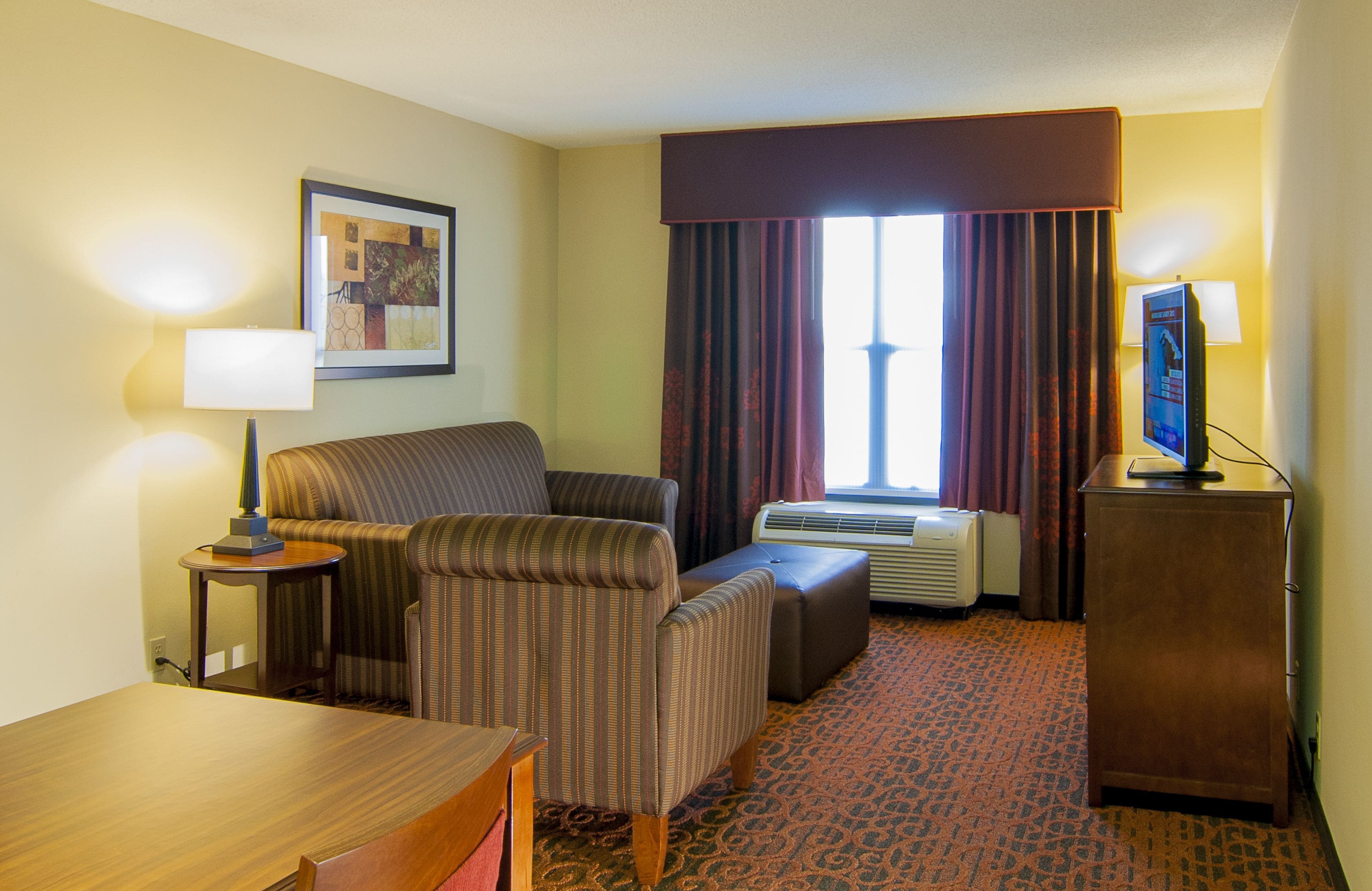 one king suite kitchen non smoking | living room | 32-inch lcd tv with cable channels, tv, pay films