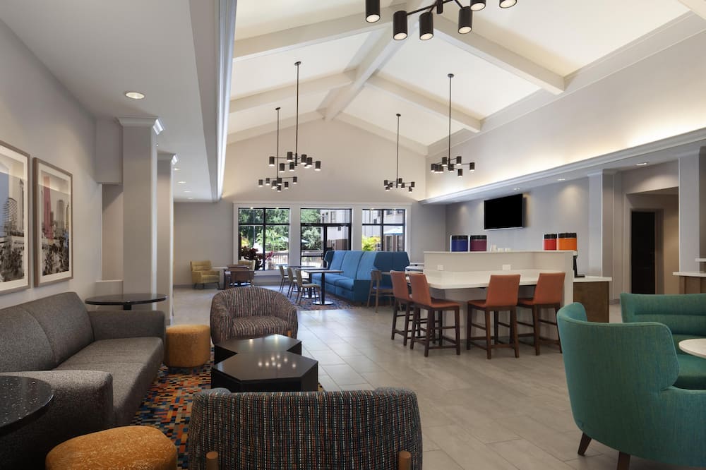 Hampton Inn & Suites Tampa-North