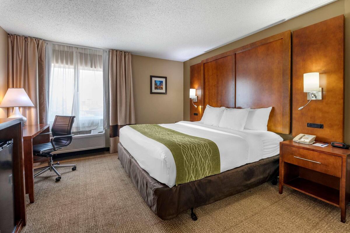 Premium bedding, pillowtop beds, desk, blackout drapes
