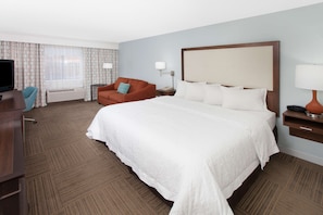 In-room safe, blackout drapes, iron/ironing board, free WiFi - Hampton Inn Birch Run/Frankenmuth (Birch Run)