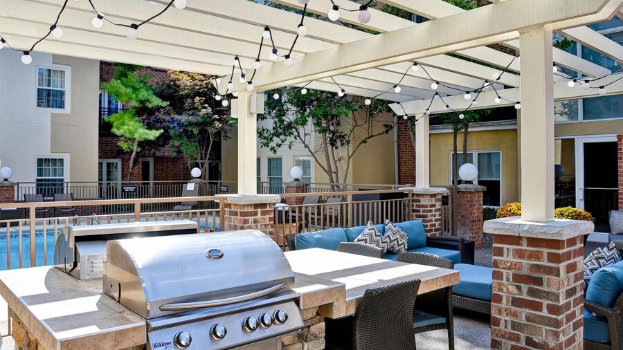 Homewood Suites by Hilton Kansas City-Airport